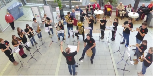 Weihnachten 2019 - Realschüler brachten Weihnachtsfreude in die Rochusklinik