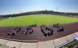 Laufen, Springen, Werfen – die Realschule Bad Schönborn zeigt sportlichen Teamgeist
