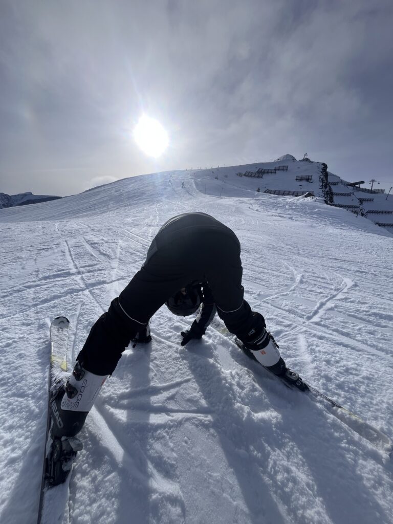 Mehr über den Artikel erfahren Skifreizeit der Realschule Bad Schönborn im Montafon: Sonnenschein, Fortschritte und starke Gemeinschaft