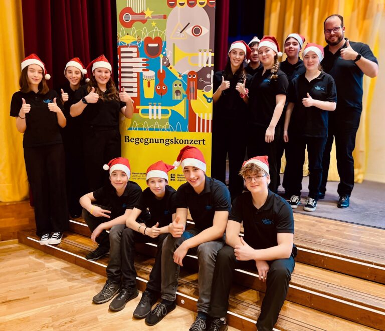 Mehr über den Artikel erfahren Musiker der RSBS begeistern in der Badnerlandhalle