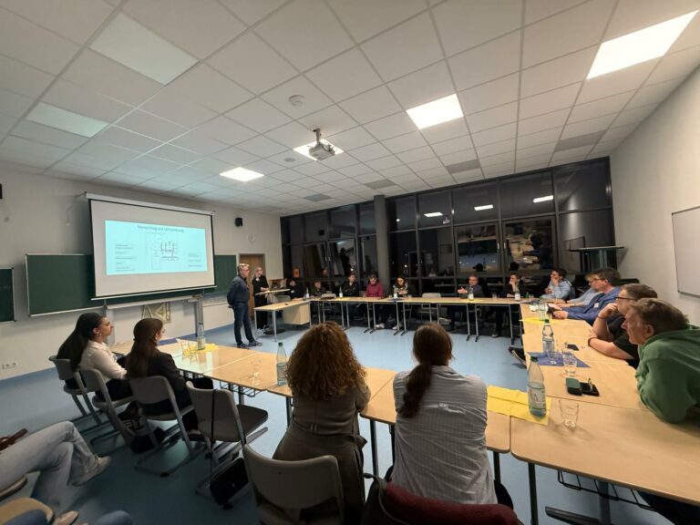 Mehr über den Artikel erfahren Austausch zwischen SMV und Gemeinderat an der Realschule Bad Schönborn