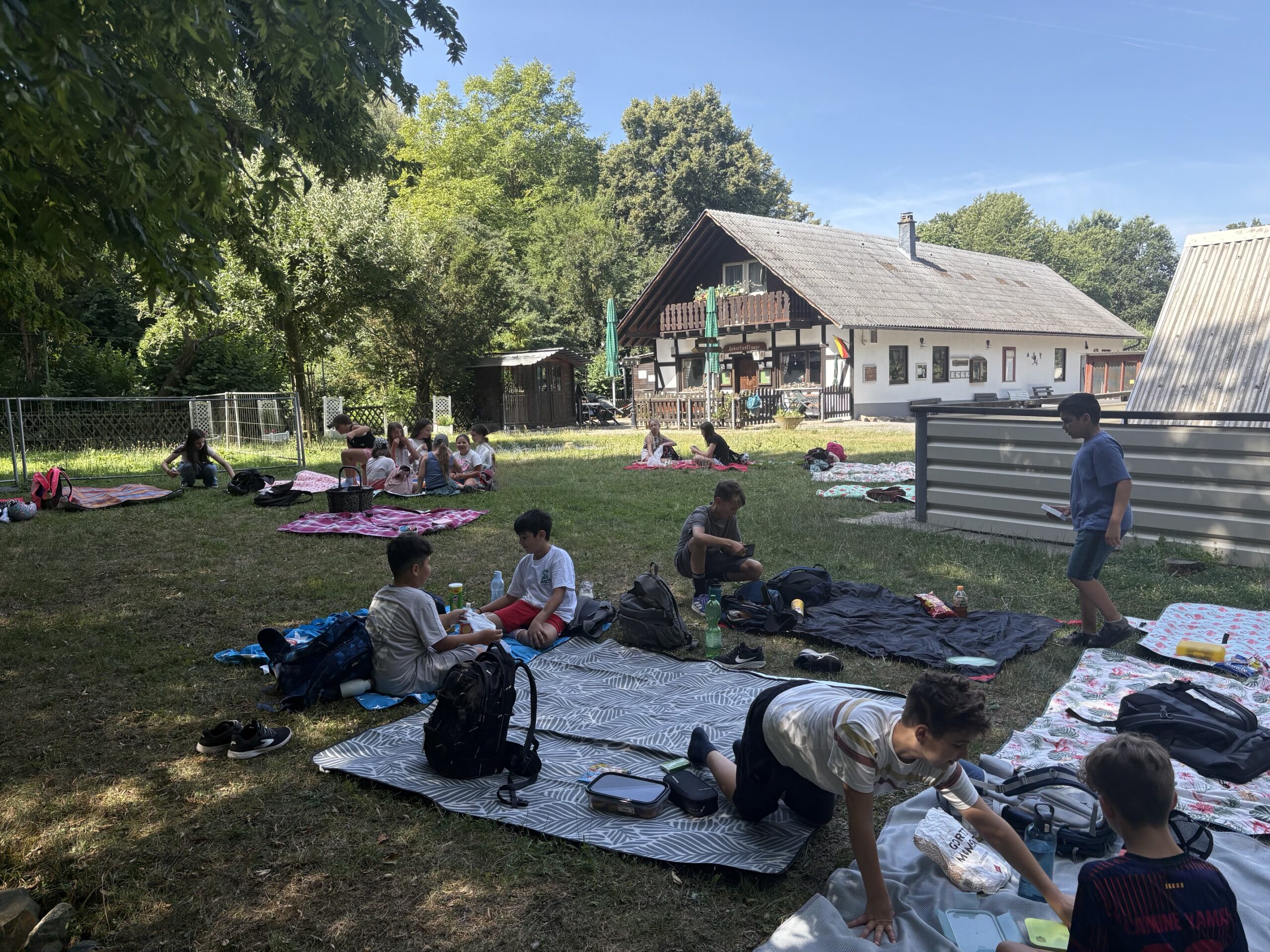 Du betrachtest gerade Sommerpicknick der Klasse 5c im Tierpark Mingolsheim